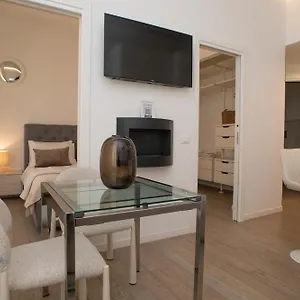 https://maison-20121.it-lombardy.com