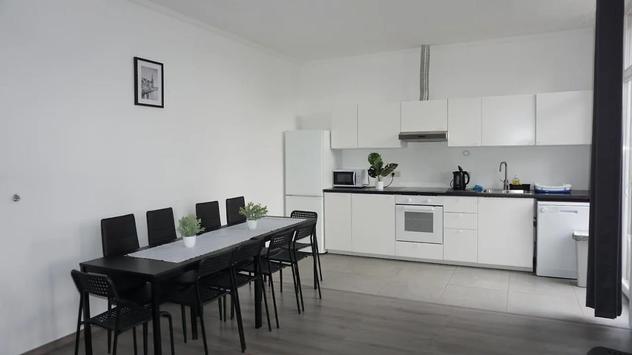Apartments Plantin 3 Sleeping Rooms 2 Bathrooms. Antwerp